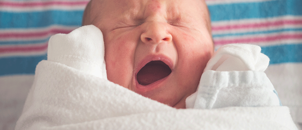 A Guide On All The Amazing Benefits Of Swaddling Your Baby